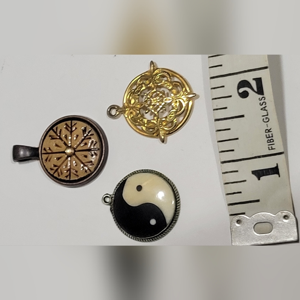 Vintage Pendant Lot